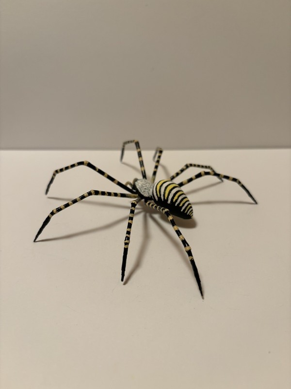 Handmade Hand-painted 5" Banded Garden Spider Argiope Arachnid Figurine Replica