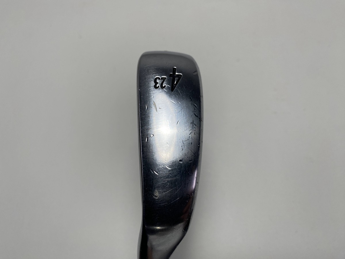 Srixon ZU85 4 Utility Iron 23* UST Mamiya Recoil 95 F4 Stiff