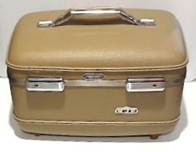 Vintage, Avocado-green Train/Cosmetic Case by American Tourister, 14x9x8 in.