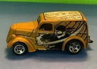 Vintage Hot Wheels Boulevard Buccaneers Anglia Panel Truck Gold Die Cast 1999