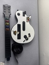 Nintendo Wii Guitar Hero Gibson Les Paul Red Octane W/ Strap 95125-805 White