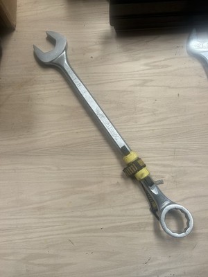 Wright Tool 1168 WrightGrip 2.0 2-1/8'' Combination Wrench 12-Point Satin USA