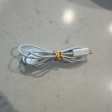 Apple Watch Magnetic Fast Charger to USB-C Cable 1 m            - White