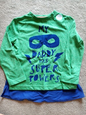 Jungen 5-6 My Daddy Has Super Powers T-Shirt & Cape grün blau