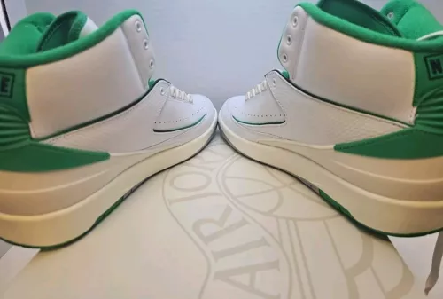 BRAND NEW Nike Air Jordan 2 Retro Lucky Green DR8884-103 Mens Size 10 NEVER WORN