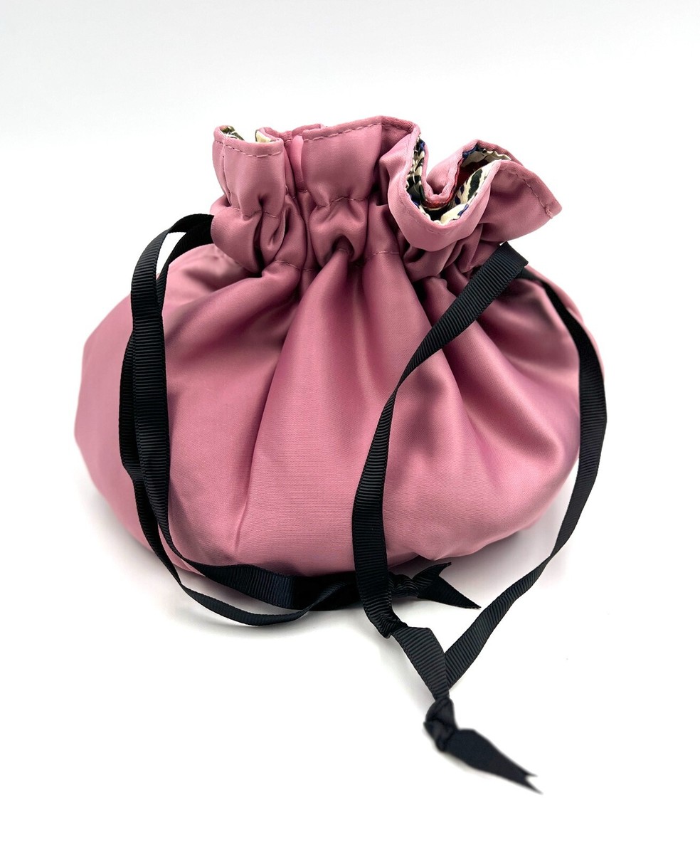 New! Gucci Flora Beauty  Cosmetic Bag Drawstring  Pouch Clutch ~ Pink View 3