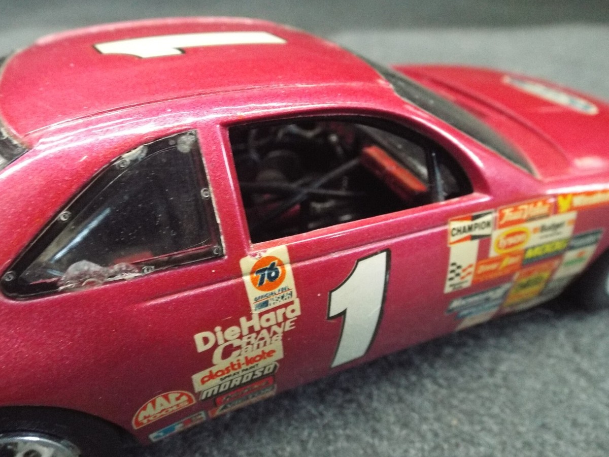Model 1989 Ford Thunderbird NASCAR Stock Car Super Coupe Race 1990