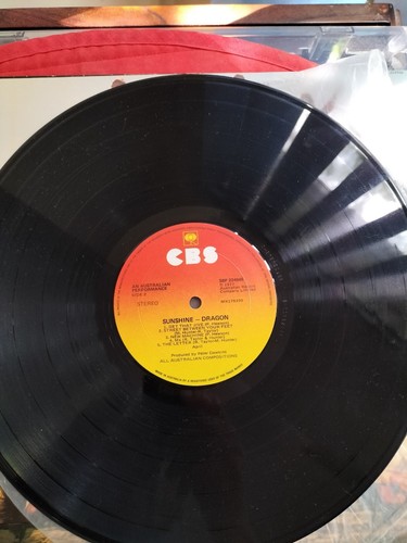 Dragon. Sunshine. CBS, 1977 - Picture 8 of 11