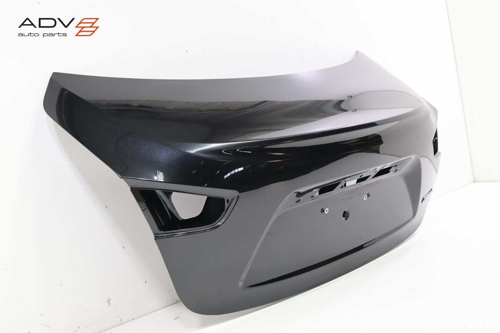 2014 - 2020 MASERATI GHIBLI TRUNK DECK LID SHELL COVER PANEL OEM