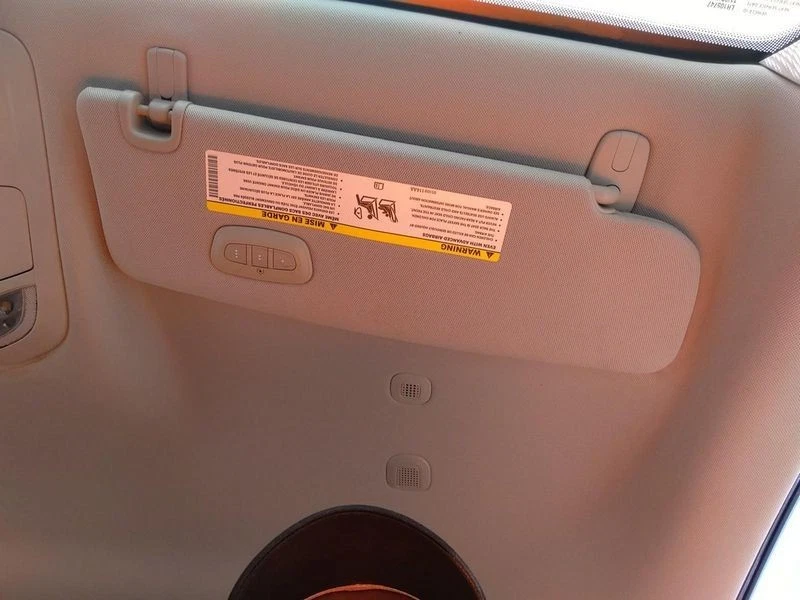 2017-2020 Chrysler Pacifica Left Driver Sun Visor OEM — 第 4/4 张图片