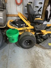 CarryAll Cub Cadet ZT 2 11” Bucket Holder