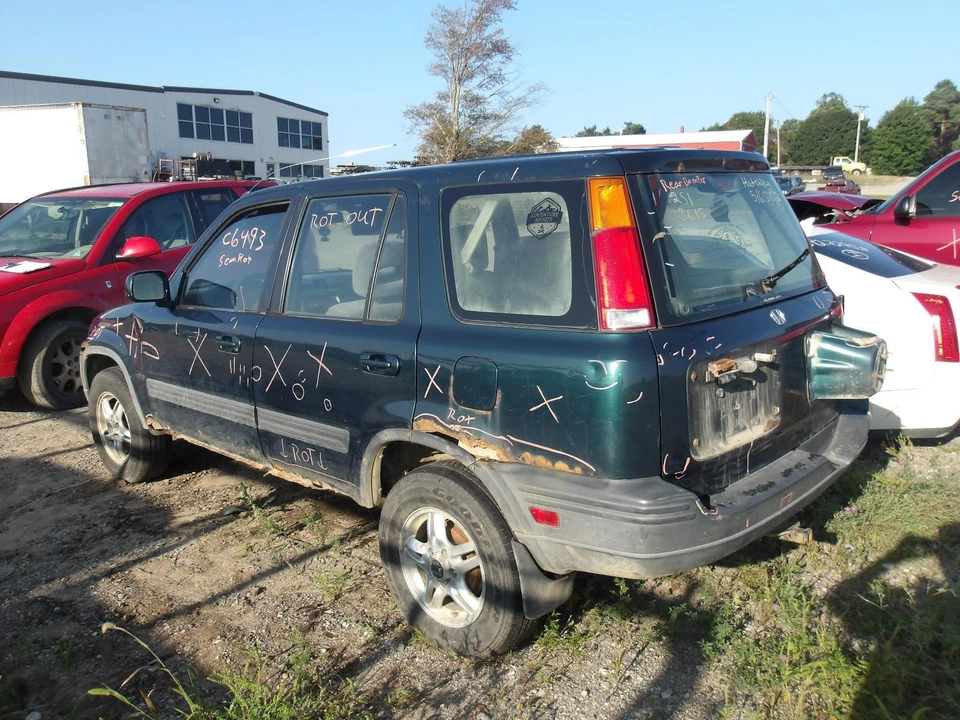 Used Windshield Wiper Motor fits: 1998 Honda Cr-v  Grade A - Image 3 of 4