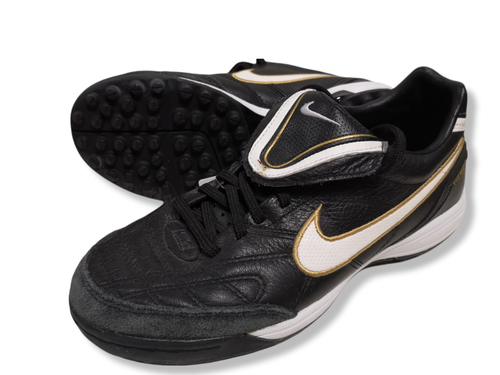 nike tiempo 38 5