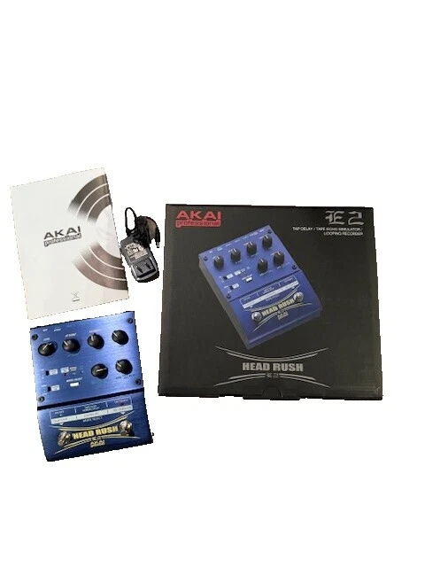 Guitarra Akai retraso, Eco y reverberación Pedales