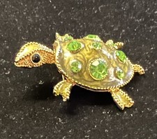Estate CUTE GREEN Jeweled Enamel SEA TURTLE BROOCH Pendant  -673