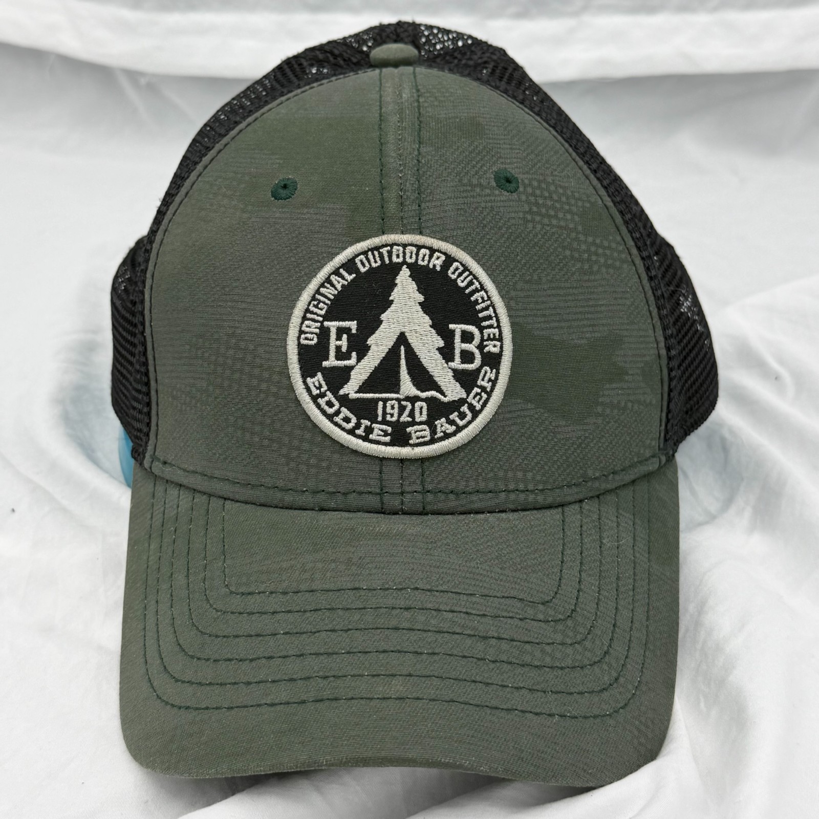 Eddie Bauer Trucker Hat Green Black Mesh Snapback Cap Outdoor Outfitters Logo EB