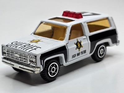 1973-1979 Chevy Blazer Sheriff Yatming 1064 1/64 Scale Diecast Diorama Model EUC