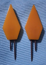 2 Vintage Corn Cob Holders Mid-Century Bakelite Butterscotch 