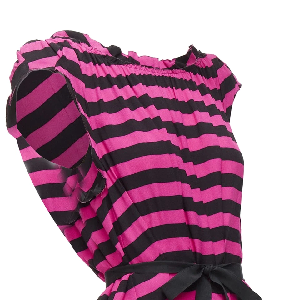 Mini Vestido Prada a Rayas Plisado Cuello Caído Cinta Cinturón Mujer Negro Talla 36 Foto 2 de 4