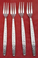 Imperial Stainless IMI57 lot of 4 cocktail forks 5 5/8" NM polished
