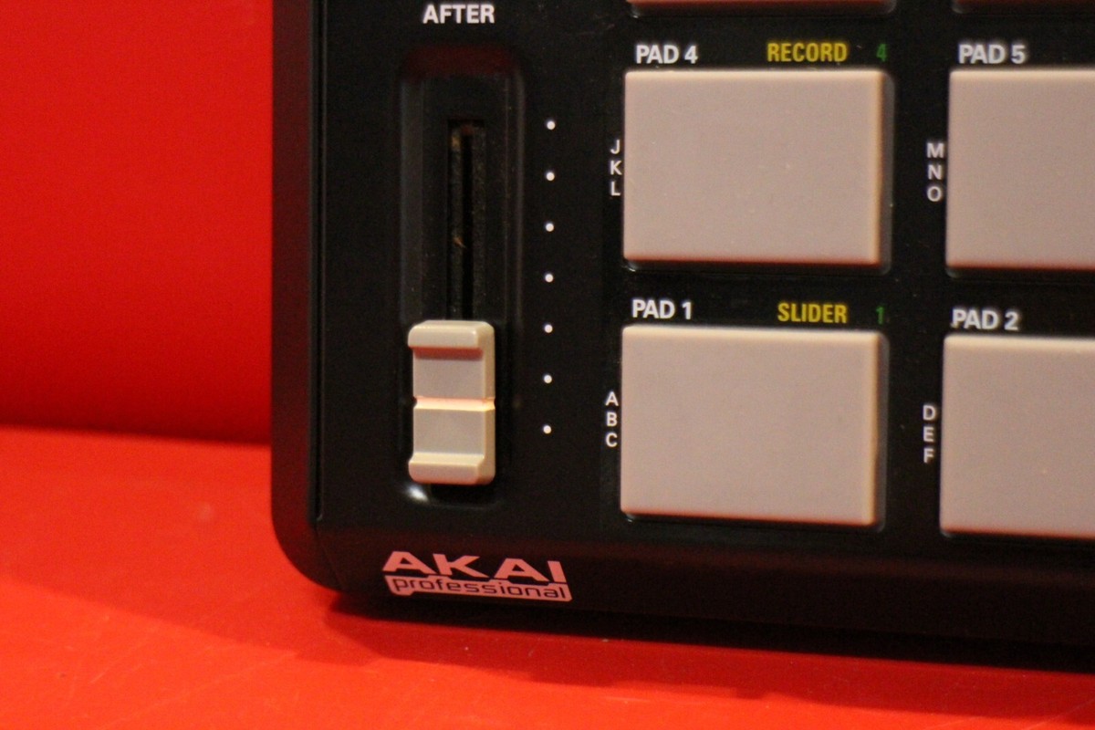 USED AKAI MPC 500 Black Music Production Center U2350 240725 | eBay