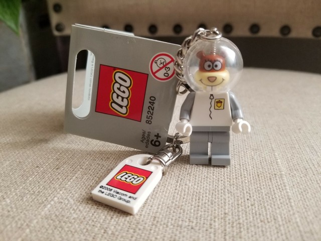 lego spongebob keychain