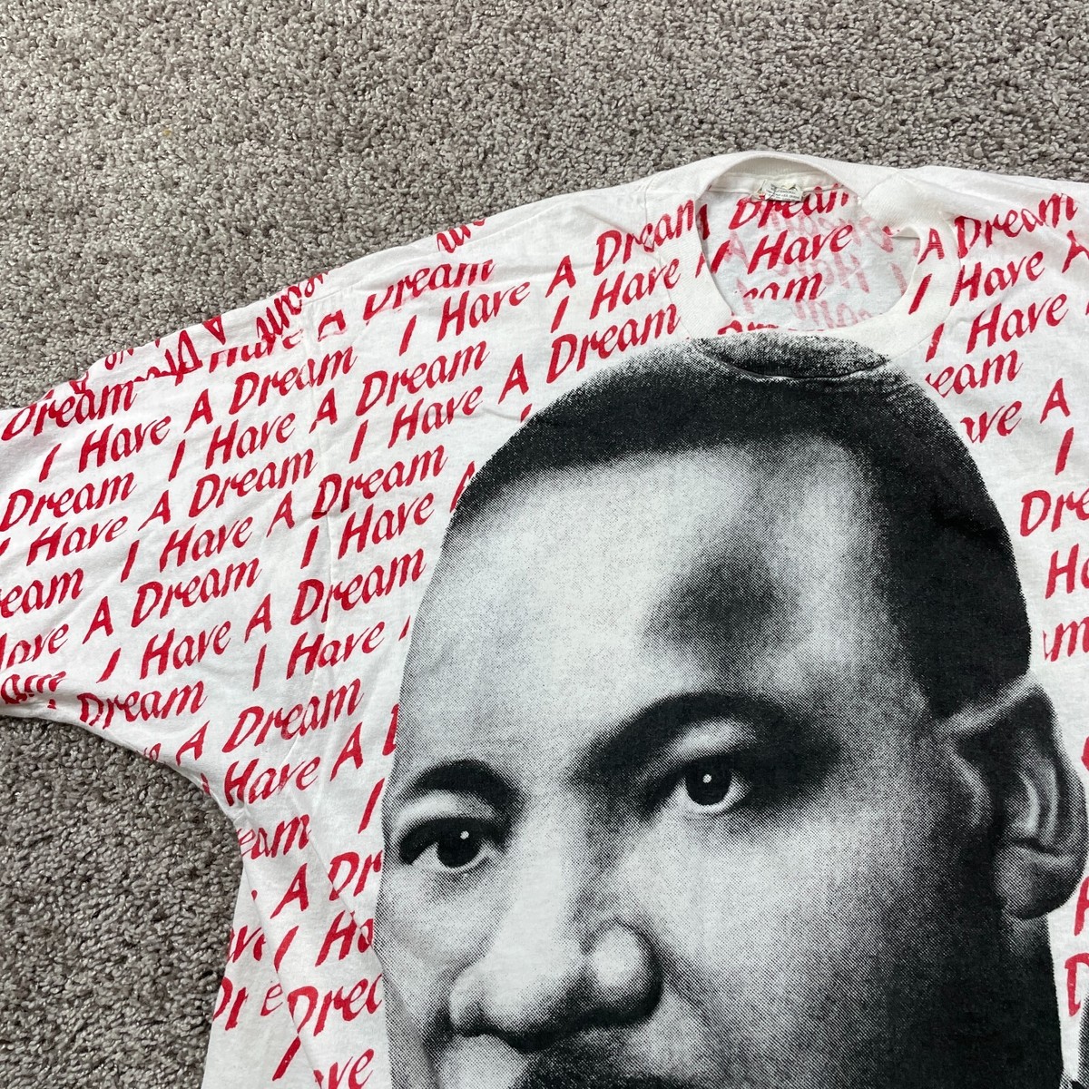 Vintage 90s MLK Martin Luther king Malcolm X all over print t 