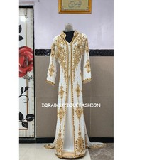 Maroon Silver-Embroidered Moroccan Kaftan   Elegant Dubai Style Abaya