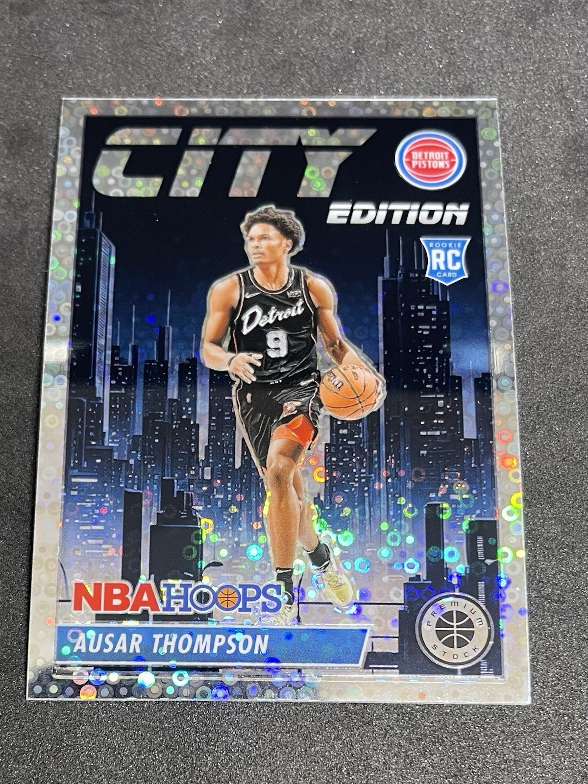 2023-24 NBA Hoops Premium Stock Ausar Thompson City Edition Disco Rookie Pistons