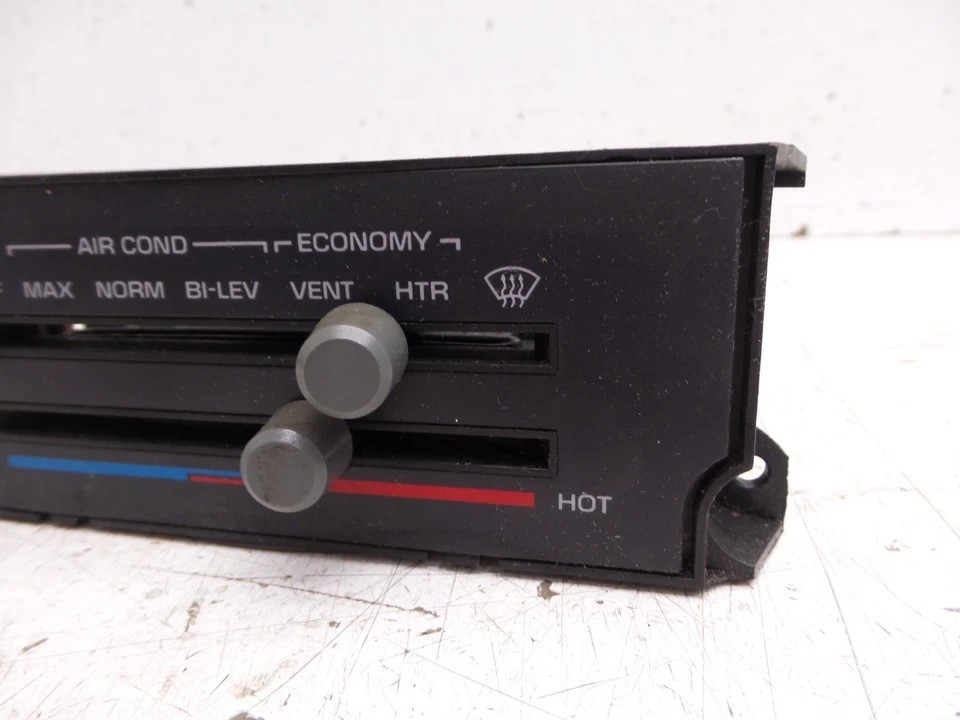 Unidad de control de clima Camaro Firebird 82-92 para calentador de aire acondicionado y calor GM 16016021 Foto 2 de 4