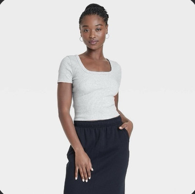 Women's Short Sleeve Scoop Neck T-Shirt - Universal Thread  Heather Gray L