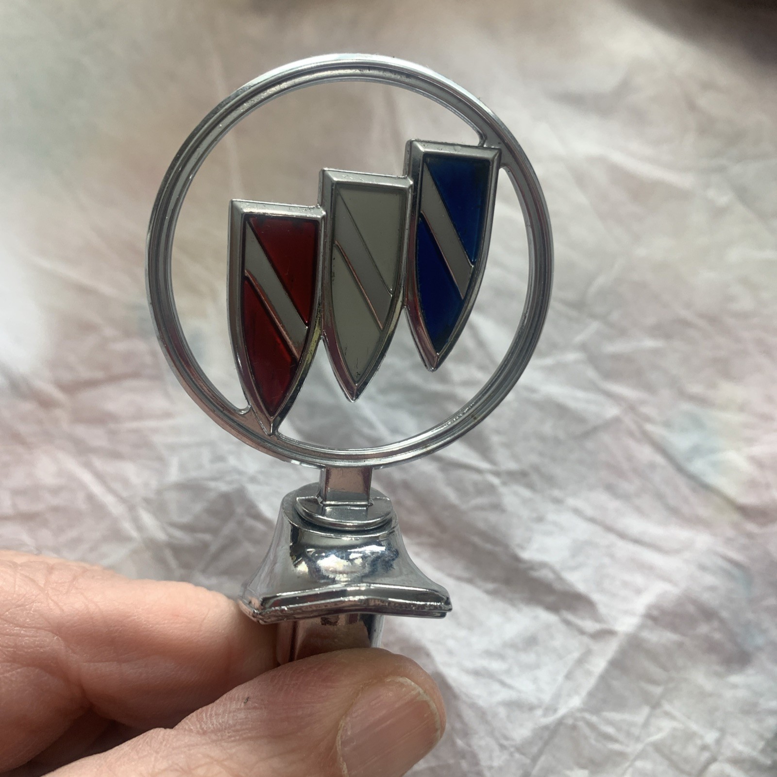 1990s 2000s Buick Lesabre Park Avenue Regal Hood Ornament Emblem OEM Genuine GM thumbnail 3