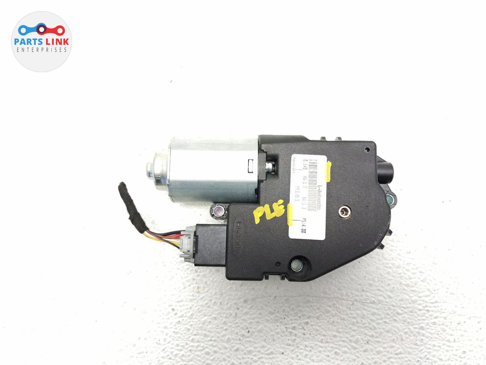 2017-20 MASERATI LEVANTE SUNROOF MOON SHADE MOTOR OPEN SLIDE GEAR HARNESS M161