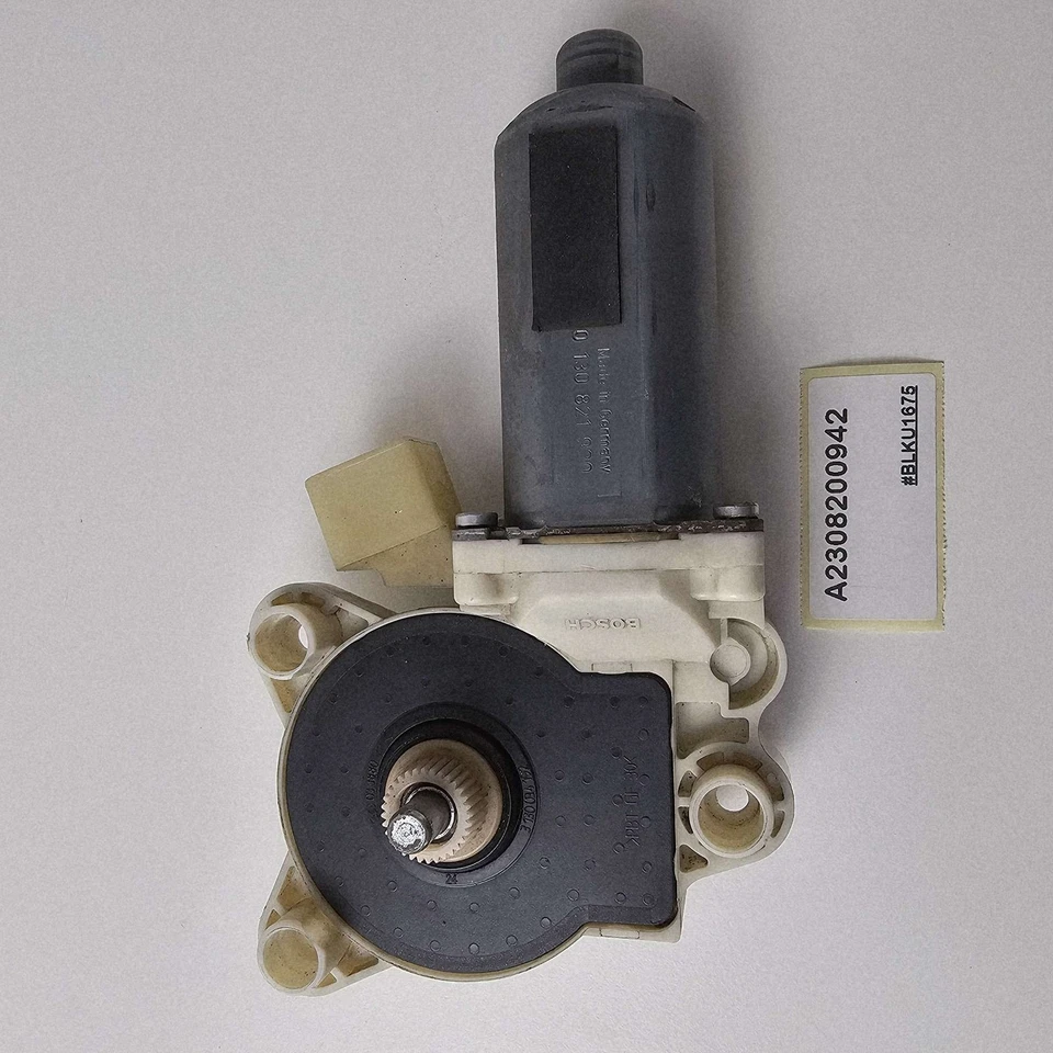 03-09 Mercedes CLK 200 Window Regulator Motor Front Right A2308200942 - Image 2 of 4