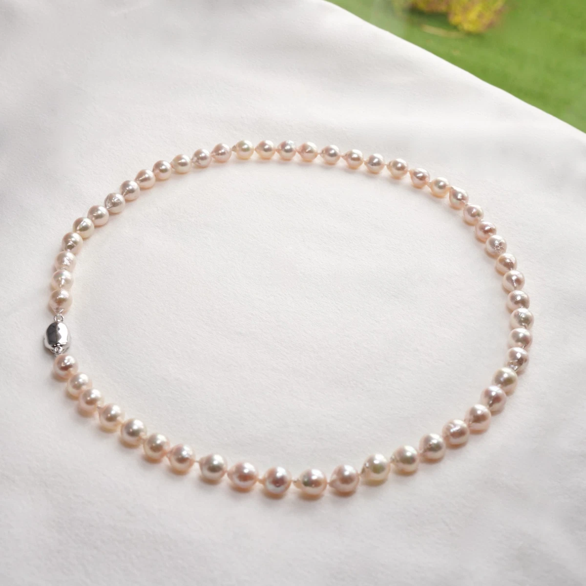 1 pezzo Collana con ciondolo rotondo in tono argento ... - Shein