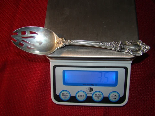 LUNT STERLING SILVER ELOQUENCE PIERCED TABLESPOON NO MONOGRAM