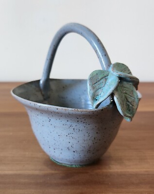 ON THE CUSP POTTERY STUDIO Artisanal Basket Curled Edge Candy Trinket Dish EUC