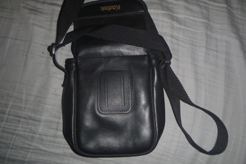 Estuche para cámara Kodak negro 5 pulgadas con correa - Imagen 4 de 4
