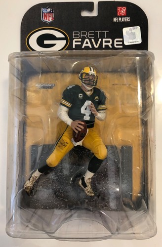 Green Bay Packers Brett Favre McFarlane Figure Series 17 w/ Captain’s Patch