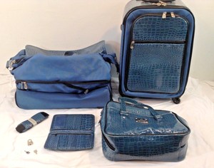 croc luggage set