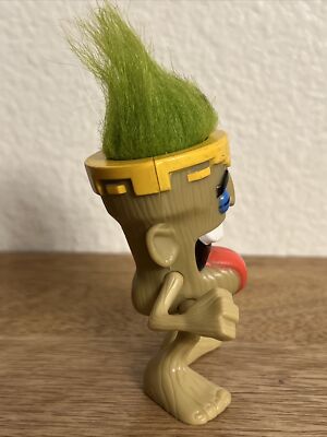 CARL'S Jr. 2005 TIKIMON HAWAII TIKIMON IDOL ISLAND MEZCO PLASTIC