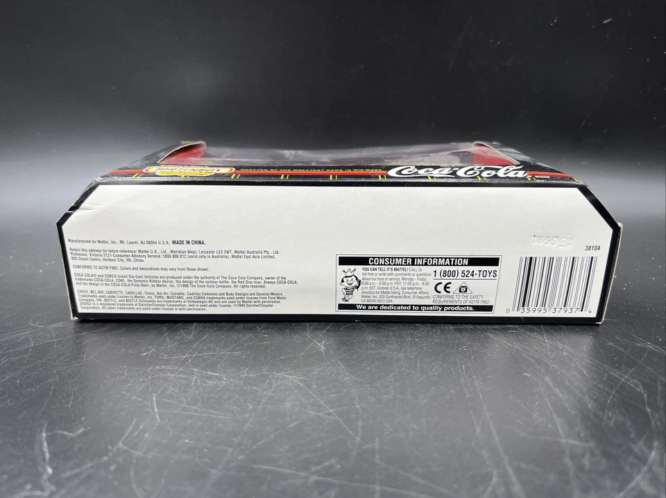 Matchbox Collectible Coca Cola VW Volkswagen Beetle Bug 2 Car Set 1/64 Target Ex - Image 4 of 4