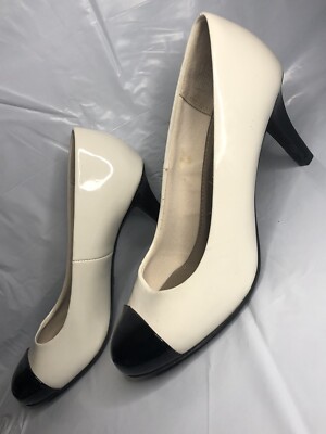 Comfort Plus Predictions Black/White Faux Patent Leather  2.5  Heel Women Size 5