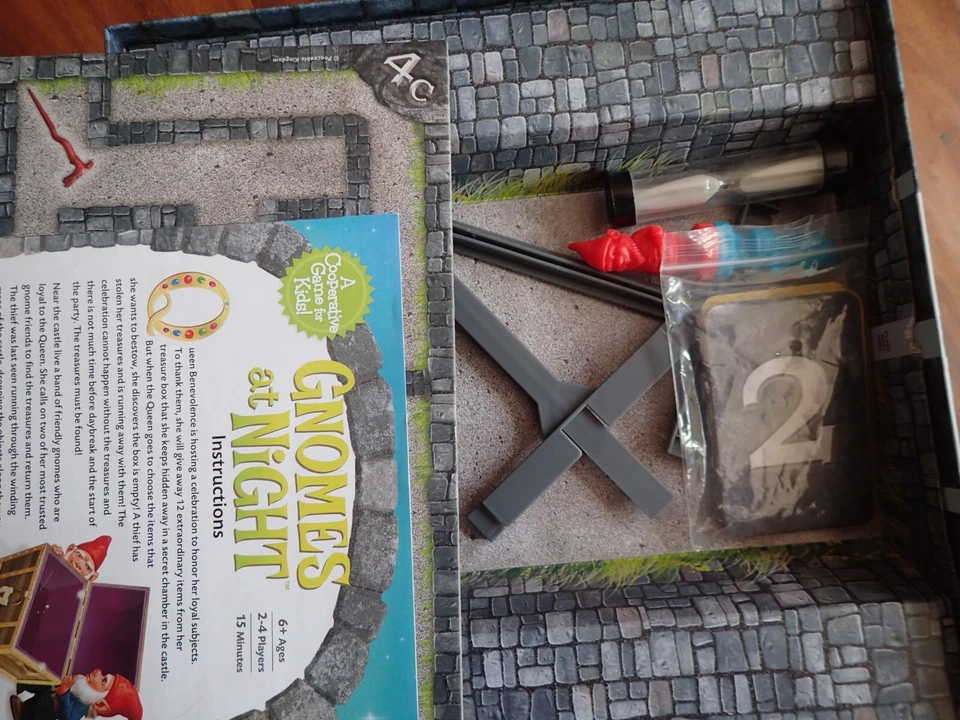 Gnomes at Night (Peaceable Kingdom) Complete co-operative board game - Image 4 of 4