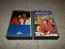 Lot 2 Loretta Lynn  Conway Twitty Very Best of  Greatest Hits 1 Cassette Tapes