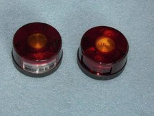 2x Rückleuchte Rücklicht rund  für viele DDR Anhänger IFA Fahrzeuge rot weiß