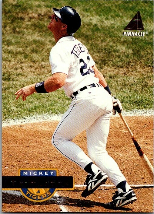 1994 Pinnacle - Mickey Tettleton #67