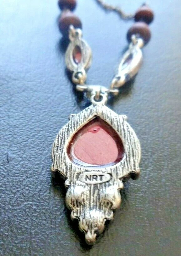 Vtg AVON NRT Necklace 16" Red Turquoise Rhinestones Wood Beads Silver Tone Chain Foto 4 de 4
