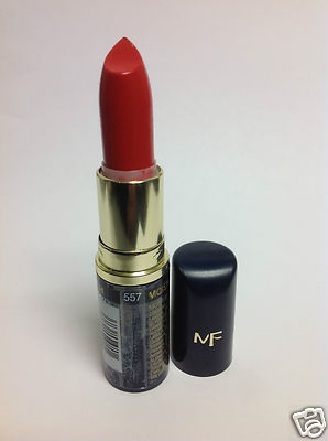 Max Factor Moisture Rich Lipstick Papaya #557 NEW.