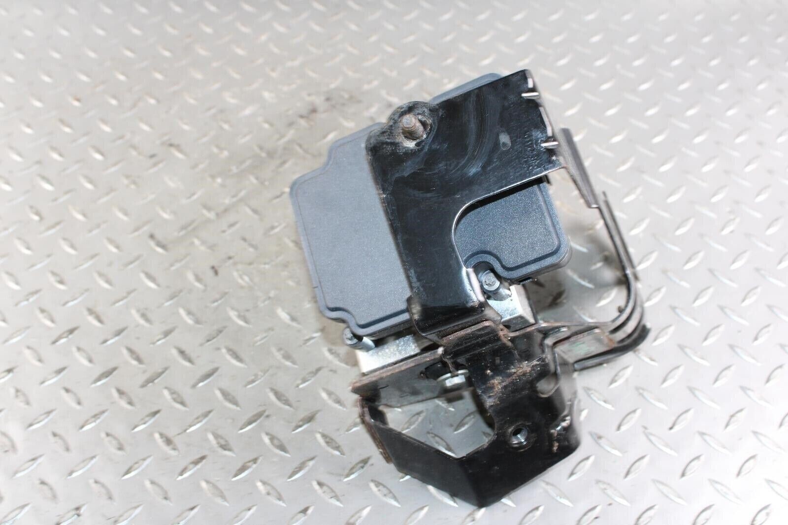 Maserati Ghibli 2014-2017 Abs pump motor